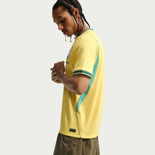Imagem 5 de 6 de Camisa Brasil Nike I 2026/27 Torcedor Pro Masculina